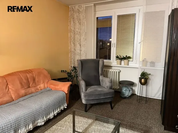 Prodej bytu 2+1, Karlovy Vary - Drahovice, Gagarinova, 56 m2