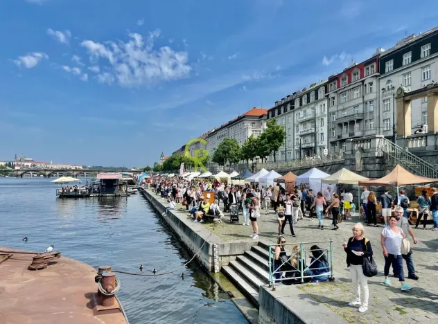 Pronájem bytu 1+1, Praha - Nové Město, Na výtoni, 41 m2