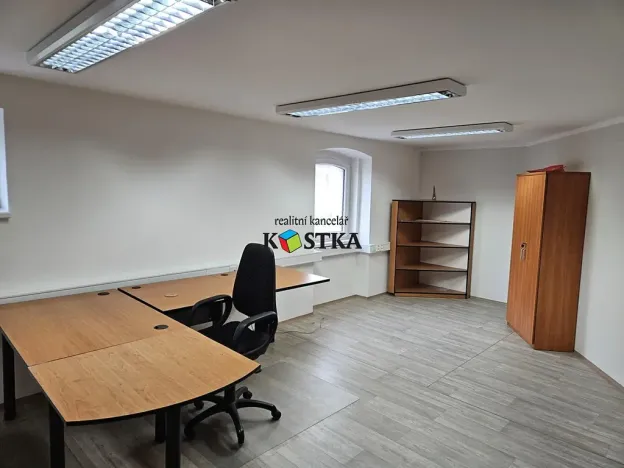 Pronájem skladu, Suchdol nad Odrou, Komenského, 1 m2