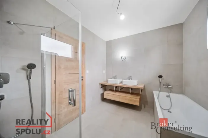 Prodej rodinného domu, Ronov nad Doubravou, 120 m2