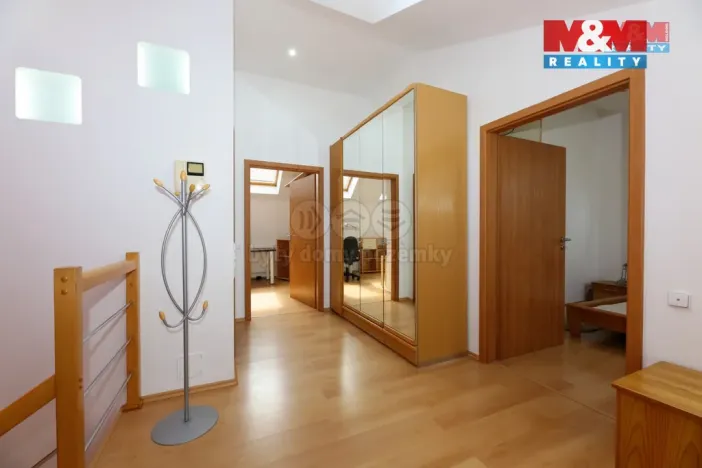 Pronájem bytu 3+kk, Mistřice, 97 m2