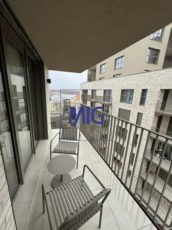 Pronájem bytu 2+kk, Brno, Bratislavská, 54 m2