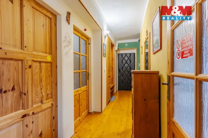 Prodej bytu 3+1, Nový Bor, Skalická, 67 m2