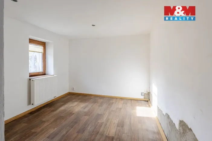 Prodej rodinného domu, Chřibská, 200 m2