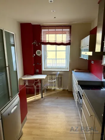 Pronájem vily, Liberec, Baltská, 247 m2