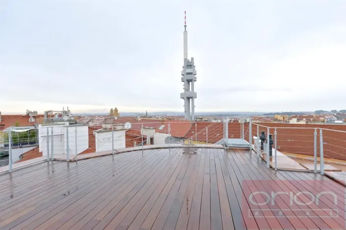 Pronájem bytu 2+kk, Praha - Vinohrady, náměstí Jiřího z Poděbrad, 60 m2