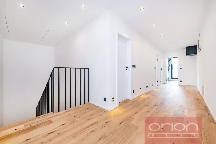 Pronájem rodinného domu, Praha - Stodůlky, Ke Koh-i-nooru, 282 m2