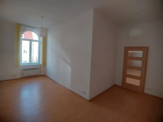 Pronájem bytu 3+1, Tábor, 9. května, 98 m2