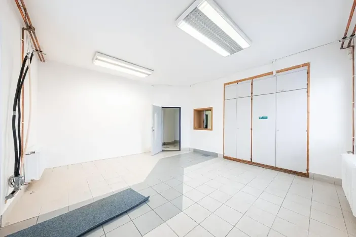 Pronájem kanceláře, Pardubice, Fáblovka, 216 m2