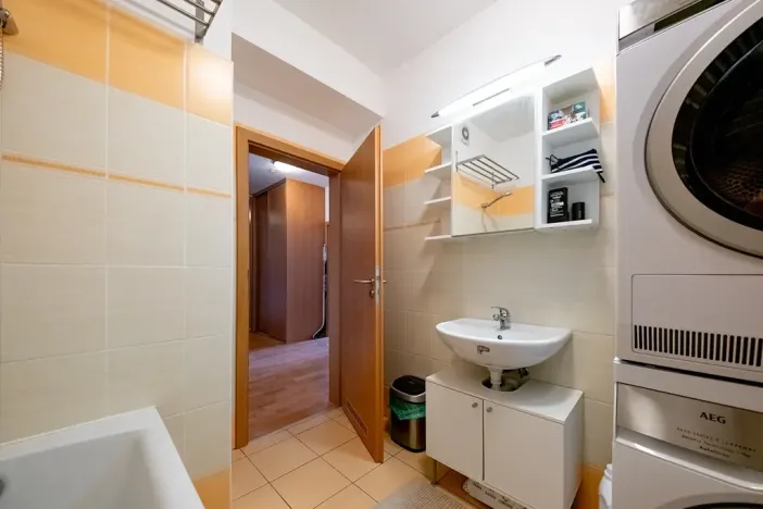 Pronájem bytu 2+kk, Ostrava, Kaminského, 61 m2