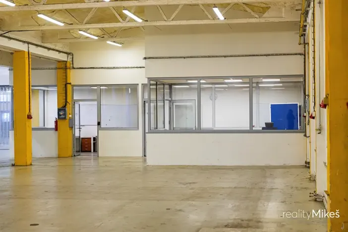 Prodej výrobních prostor, Liberec, Malodoubská, 3613 m2