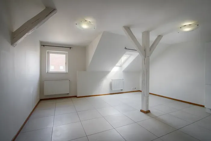 Pronájem bytu 2+kk, Praha - Holešovice, Komunardů, 55 m2