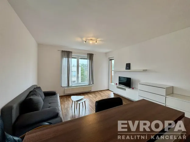 Prodej bytu 2+kk, Plzeň - Valcha, Špačková, 55 m2