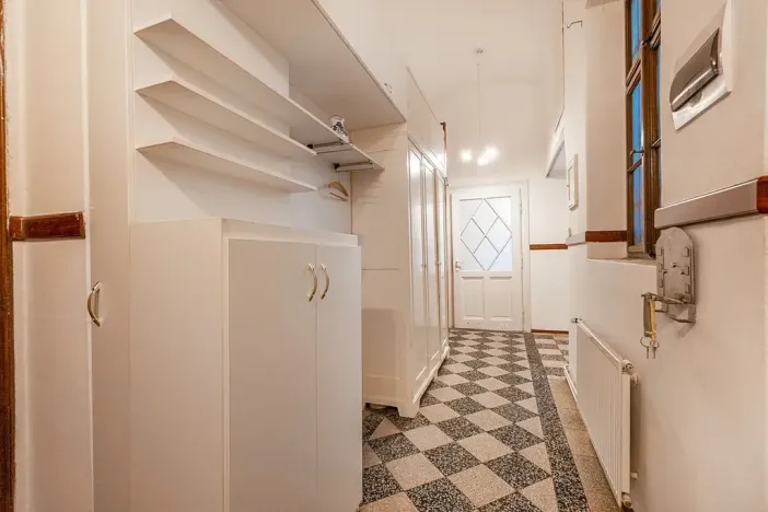 Pronájem bytu 2+1, Teplice, Čs. dobrovolců, 84 m2