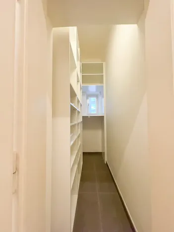 Pronájem bytu 5+1, Praha - Bubeneč, Štursova, 149 m2