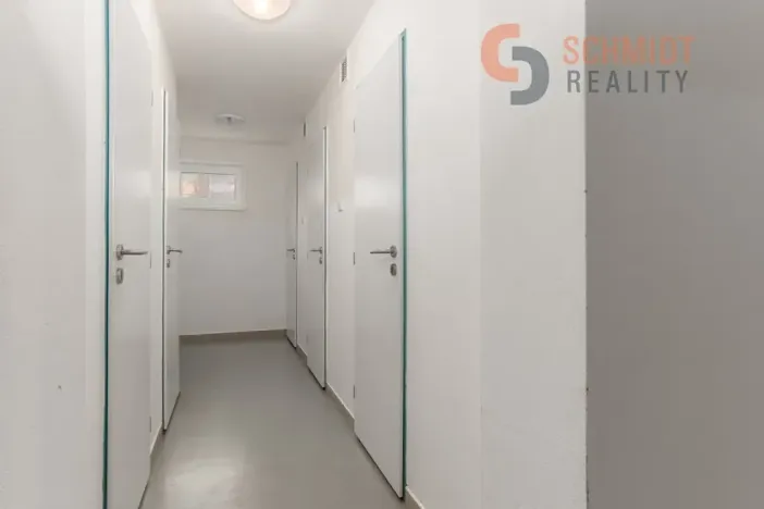 Prodej bytu 3+kk, Hustopeče, U Větrolamu, 76 m2