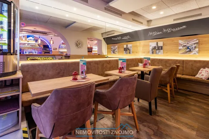 Prodej restaurace, Retz, Znaimerstraße, 200 m2