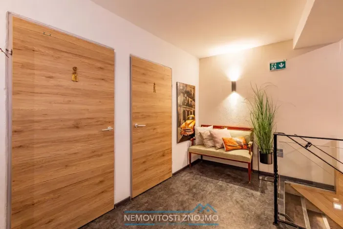 Prodej restaurace, Retz, Znaimerstraße, 200 m2