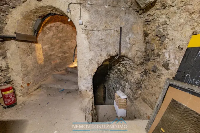 Prodej restaurace, Retz, Znaimerstraße, 200 m2