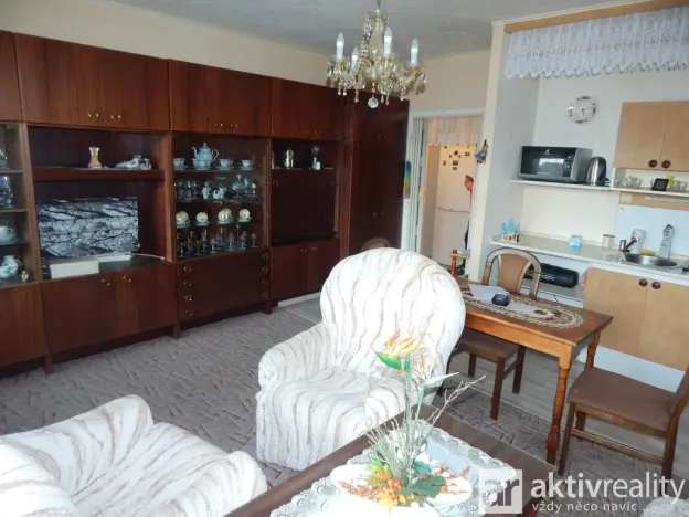 Prodej bytu 2+kk, Teplice - Prosetice, Na konečné, 47 m2