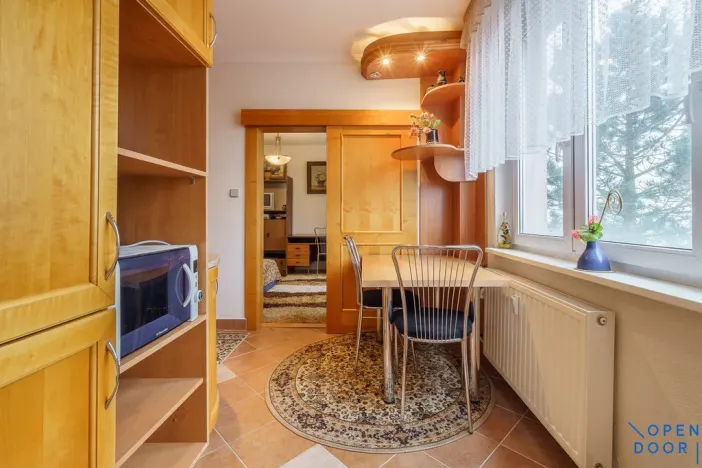 Prodej bytu 3+1, Karlovy Vary, Krušnohorská, 64 m2