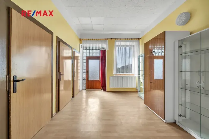 Prodej rodinného domu, Plaňany, Pražská, 152 m2