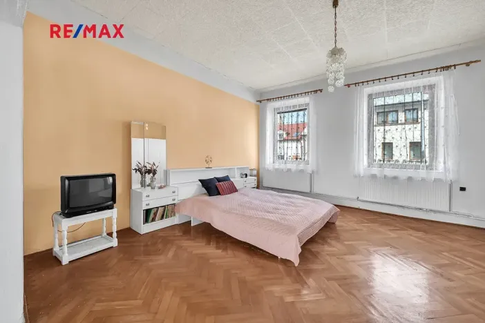 Prodej rodinného domu, Plaňany, Pražská, 152 m2