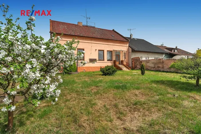 Prodej rodinného domu, Plaňany, Pražská, 152 m2