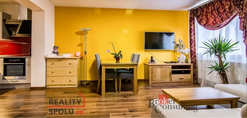 Pronájem bytu 3+1, Hradec Králové - Pražské Předměstí, Habrmanova, 91 m2