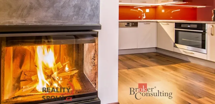 Pronájem bytu 3+1, Hradec Králové - Pražské Předměstí, Habrmanova, 91 m2