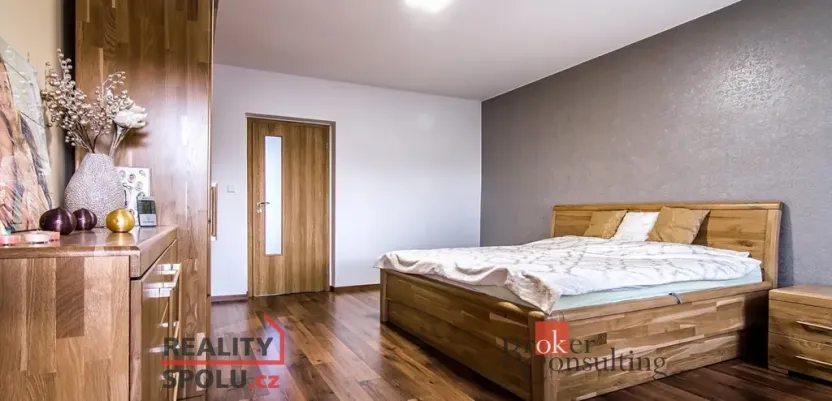 Pronájem bytu 3+1, Hradec Králové - Pražské Předměstí, Habrmanova, 91 m2