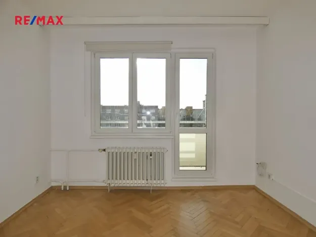 Pronájem bytu 2+1, Praha - Malešice, Káranská, 53 m2