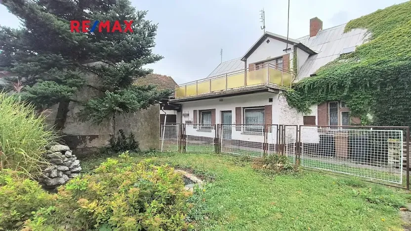 Prodej rodinného domu, Slatina, 235 m2