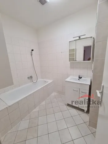 Prodej bytu 2+kk, Opava - Kateřinky, Pekařská, 43 m2