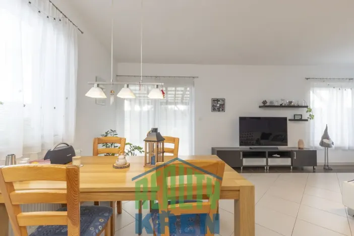 Prodej rodinného domu, Unhošť, V Topolech, 151 m2