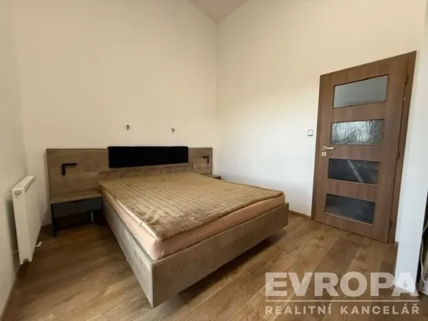 Prodej bytu 4+kk, Praha - Radotín, Na Krupičárně, 96 m2