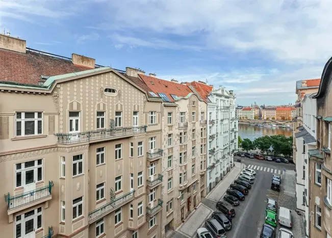 Prodej bytu 5+kk, Praha - Smíchov, Pecháčkova, 137 m2