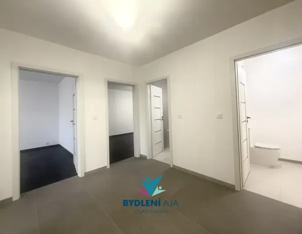 Prodej bytu 4+1, Teplice, J. Á. Komenského, 109 m2