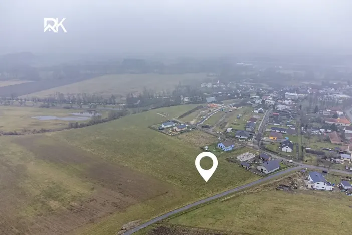 Prodej pozemku pro bydlení, Uhersko, 944 m2