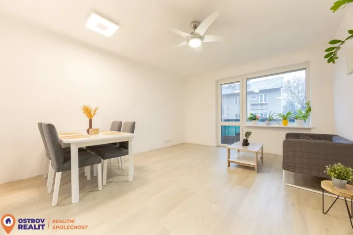 Prodej bytu 3+kk, Hrabišín, 79 m2