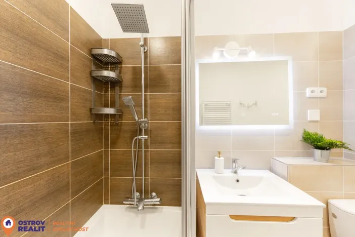 Prodej bytu 3+kk, Hrabišín, 79 m2