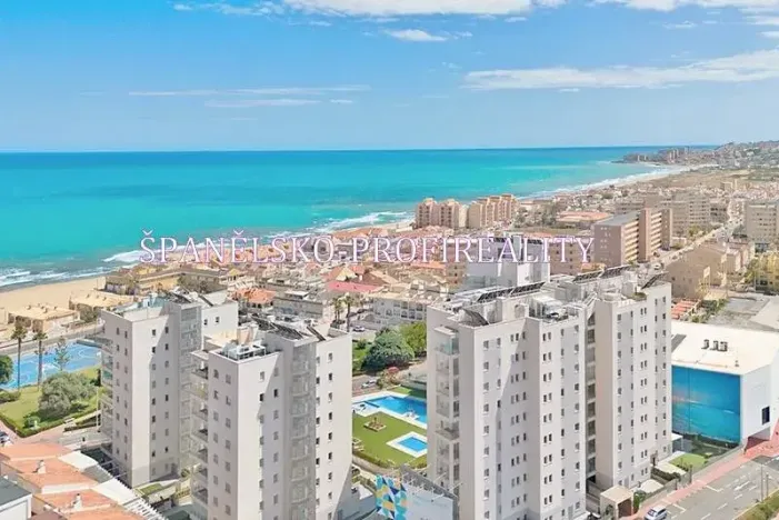 Prodej bytu 3+kk, Torrevieja, Španělsko, 66 m2