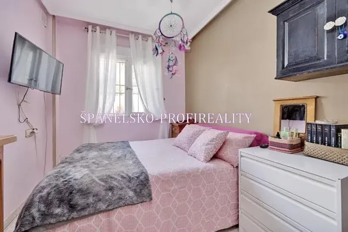 Prodej rodinného domu, Torrevieja, Španělsko, Ronda César Cánovas Girada, 50 m2