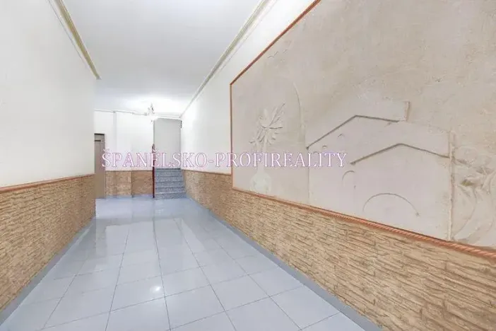 Prodej bytu 4+kk, Torrevieja, Španělsko, 75 m2