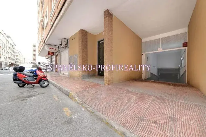 Prodej bytu 4+kk, Torrevieja, Španělsko, 75 m2