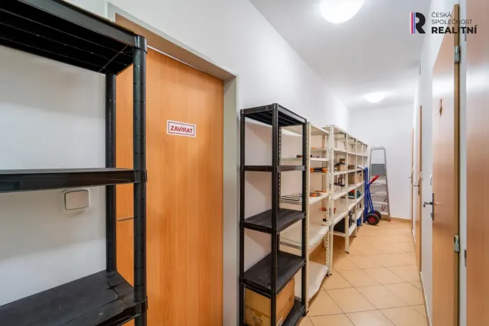 Prodej obchodního prostoru, Praha - Libuš, Dobronická, 149 m2