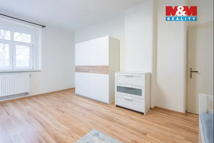 Prodej bytu 3+1, Vyšší Brod, Poschoďová, 92 m2