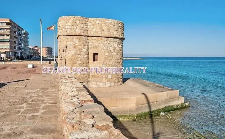 Prodej bytu 2+kk, Torrevieja, Španělsko, 38 m2