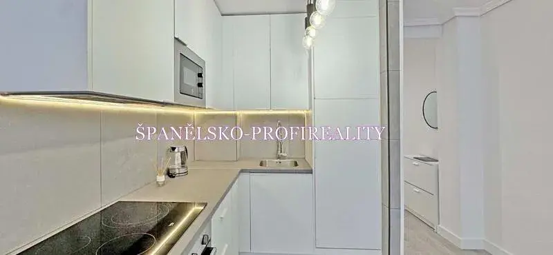 Prodej bytu 3+kk, Torrevieja, Španělsko, 75 m2