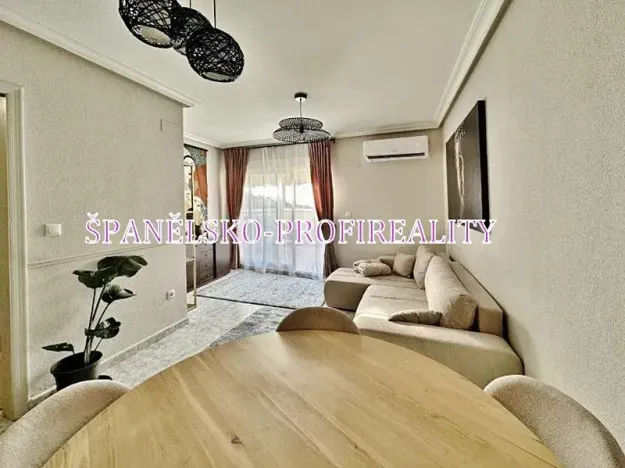 Prodej bytu 3+kk, Torrevieja, Španělsko, 65 m2